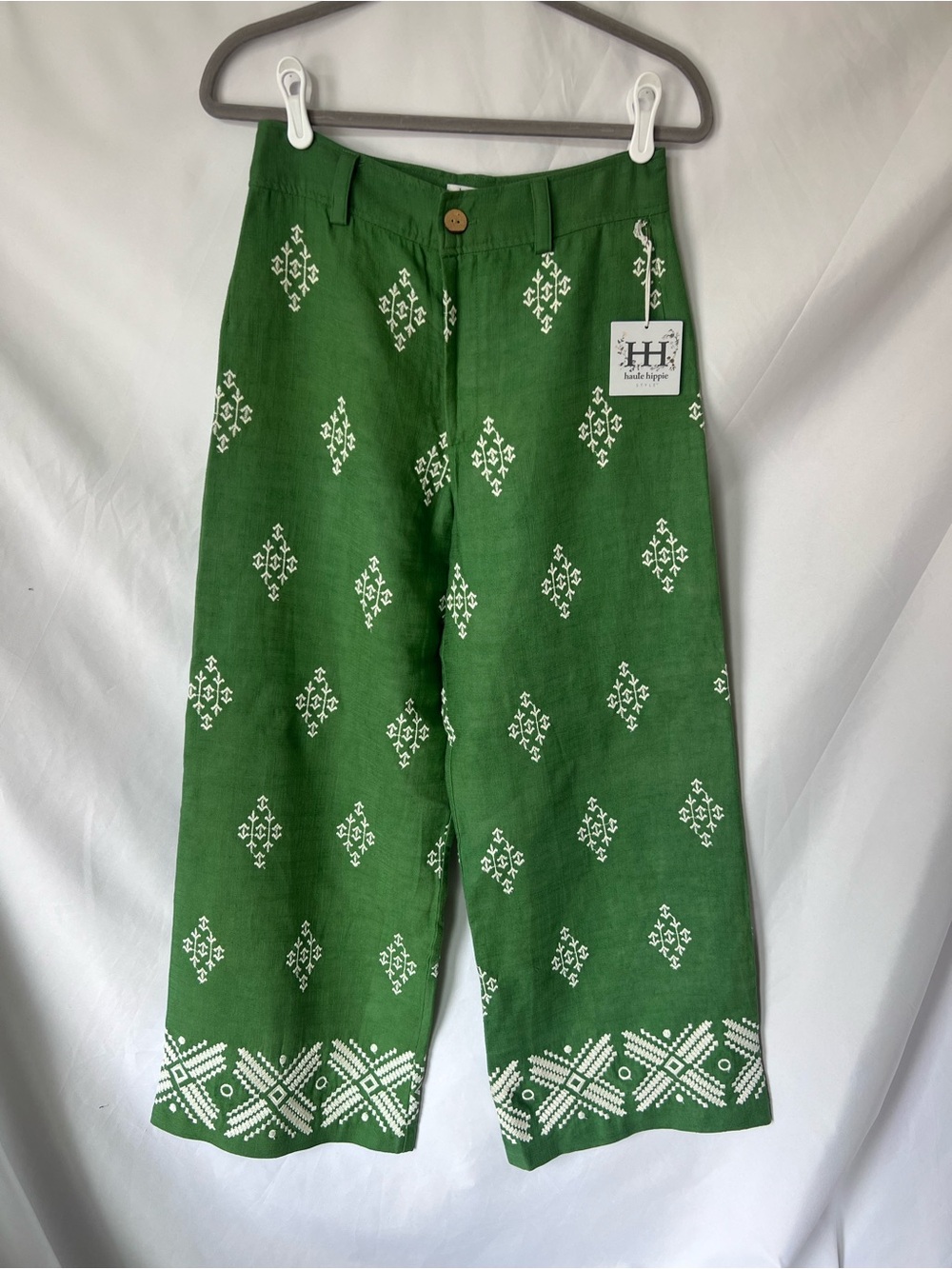 NWT Women’s HAUTE HIPPIE Embroidered Wide Leg Pants